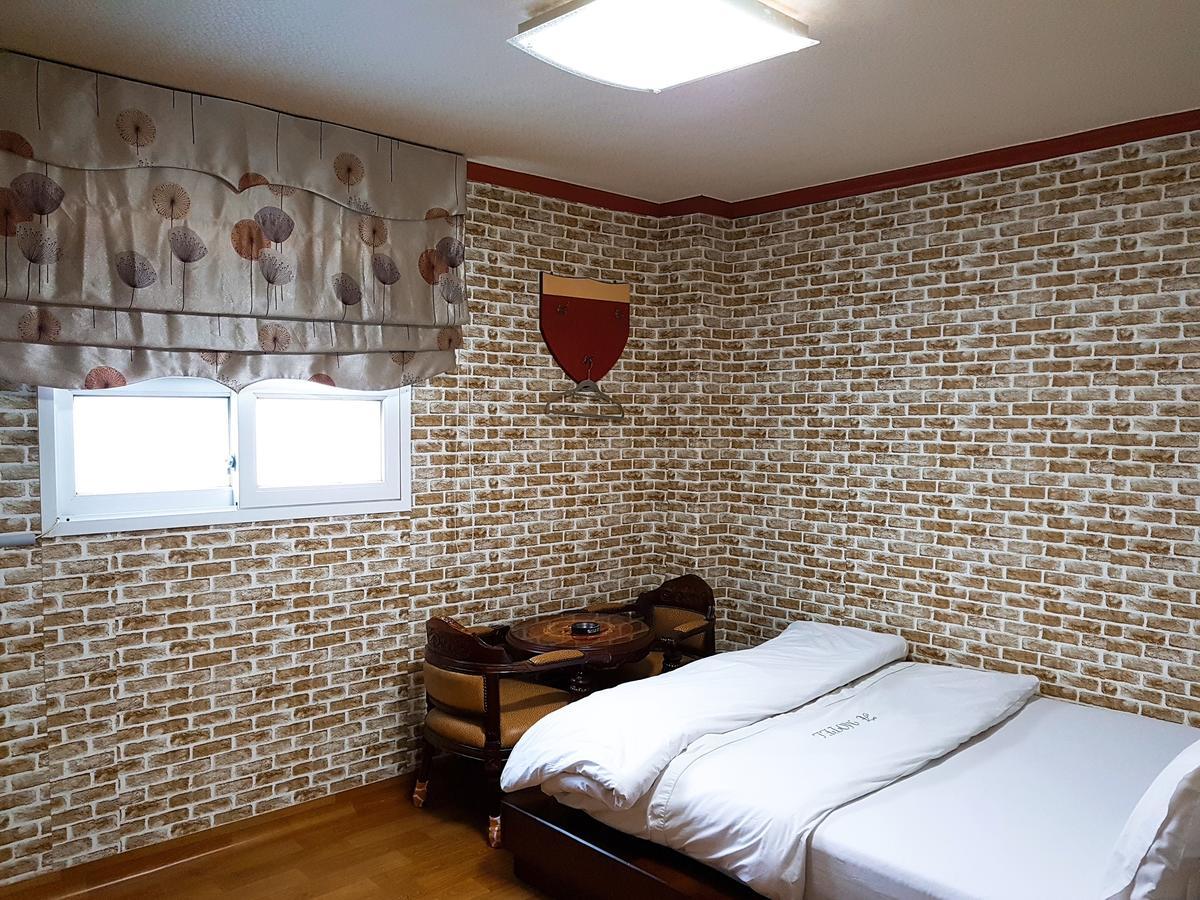 Gumi A Motel Exteriér fotografie