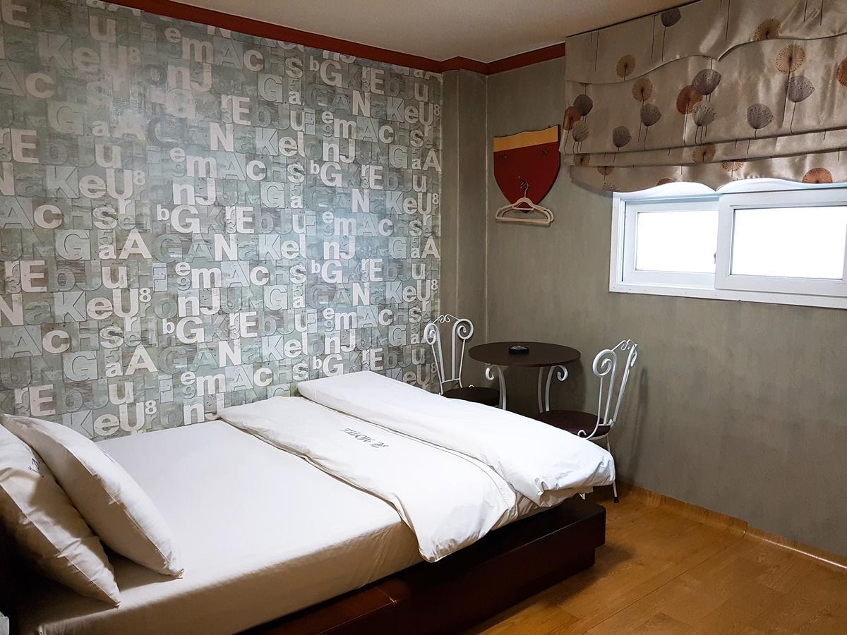 Gumi A Motel Exteriér fotografie